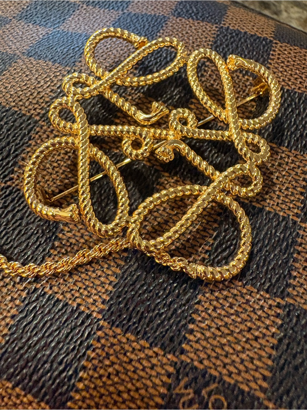 Gold Tone Rope Bow Motif Brooch Pin